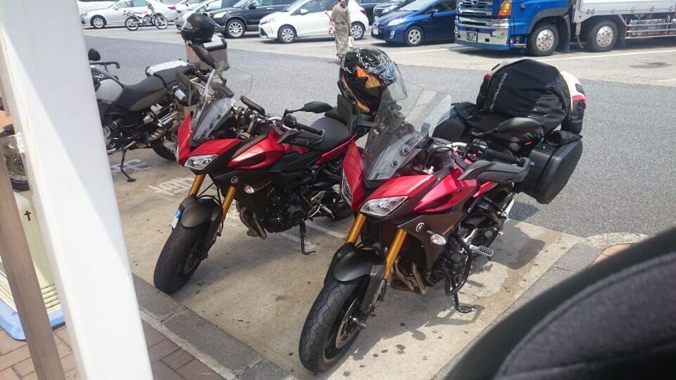 MT-09 Tracer side by side