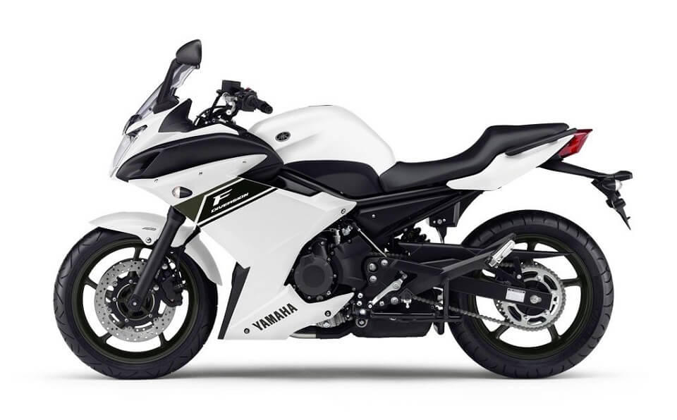 2013-Yamaha-XJ6-Diversion-F-EU-Competition-White-Studio-006.jpg