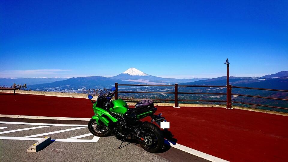 伊豆スカイラインから見る富士山