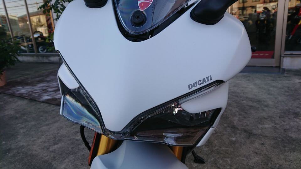 Ducati SuperSport S White