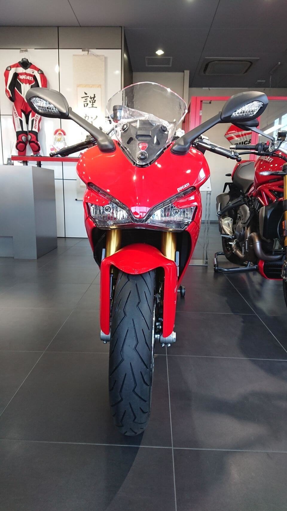 Ducati SuperSport S Red