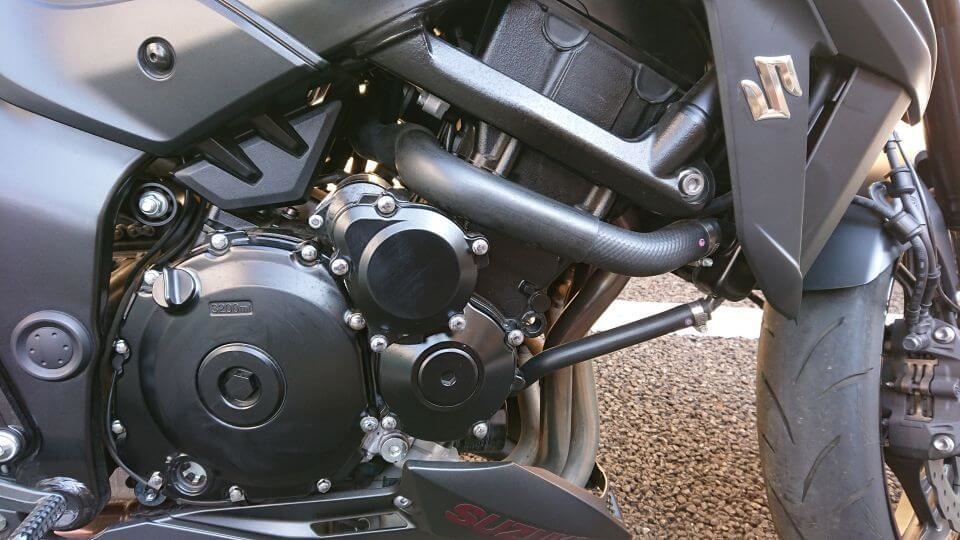 GSX-S 750のエンジン