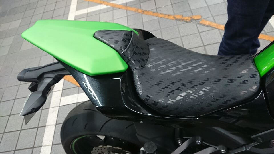 KAWASAKI Z1000