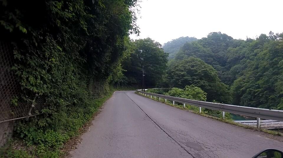 road_to_lake_nozori.jpg